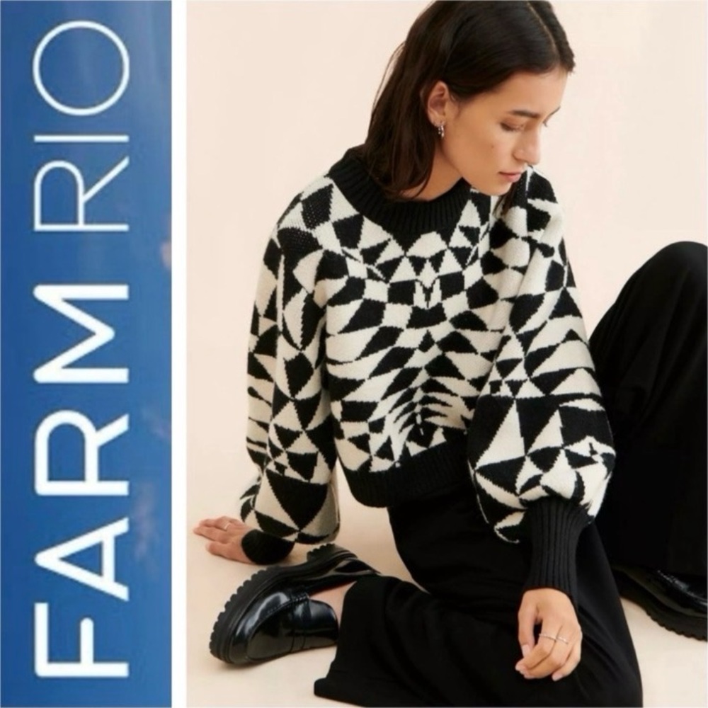 FARM Rio Black White Art Deco Geo Knit Pullover Cropped Sweater Crochet XS